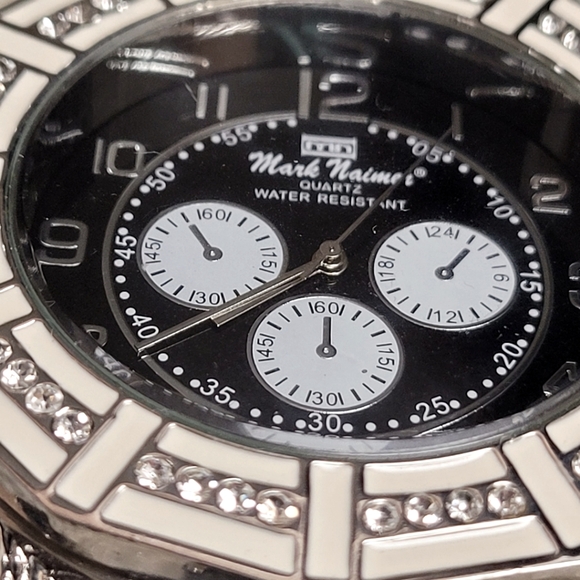 Big Face Crystal Black & White Water Resistant Quartz Watch Rubber Band NWOT - Picture 8 of 15